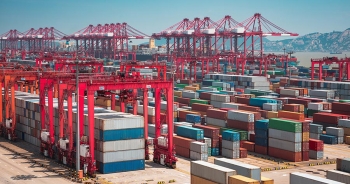 Trung Quốc thông qua luật hạn chế xuất khẩu đáp trả Mỹ