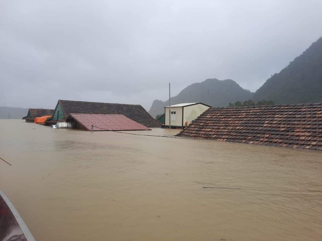 Các tỉnh Hà Tĩnh đến Quảng Trị tiếp tục mưa to - 1