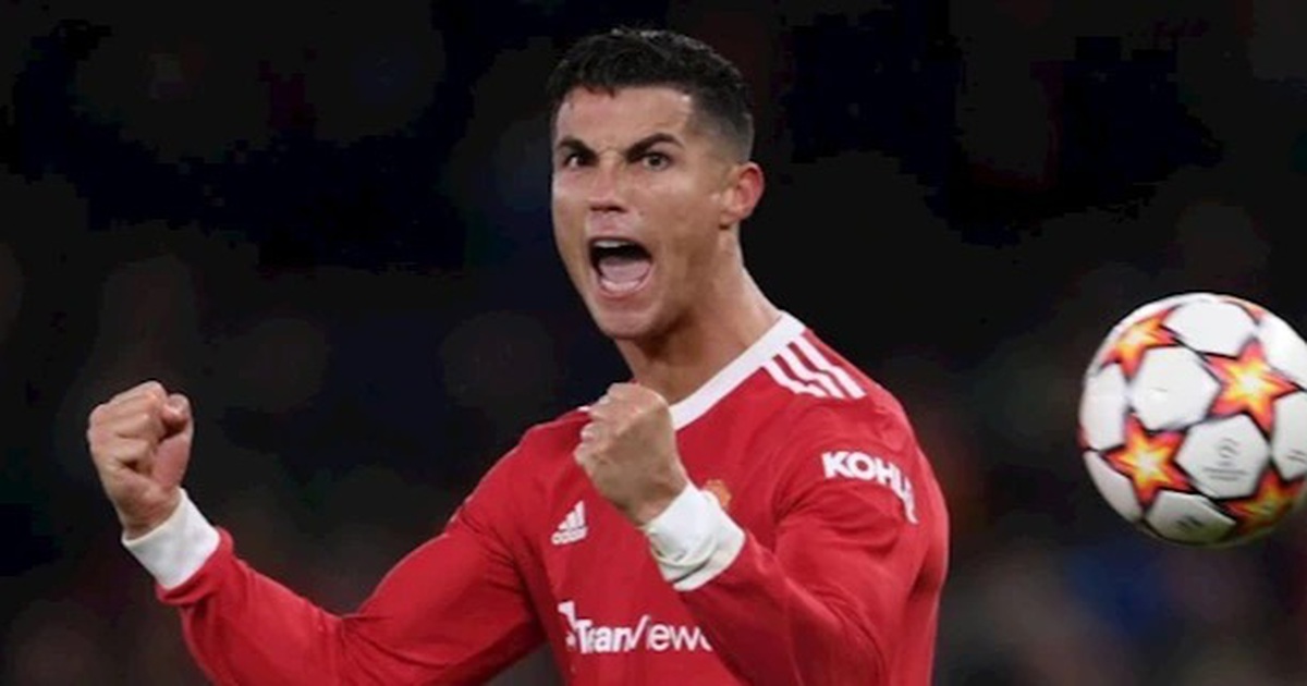 C.Ronaldo "biến hóa", trở thành "con dao găm" của Man Utd