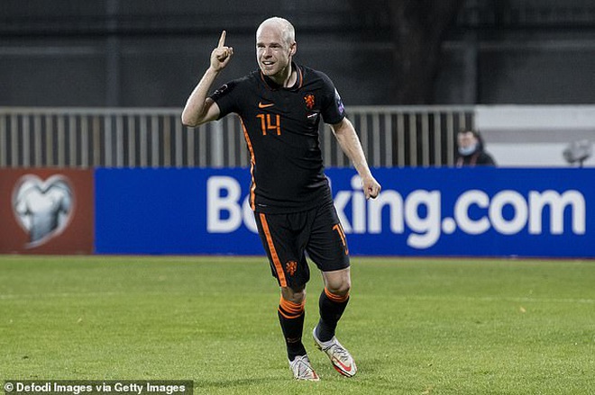 Đức và Hà Lan tiến gần đến tấm vé dự World Cup 2022 - 5
