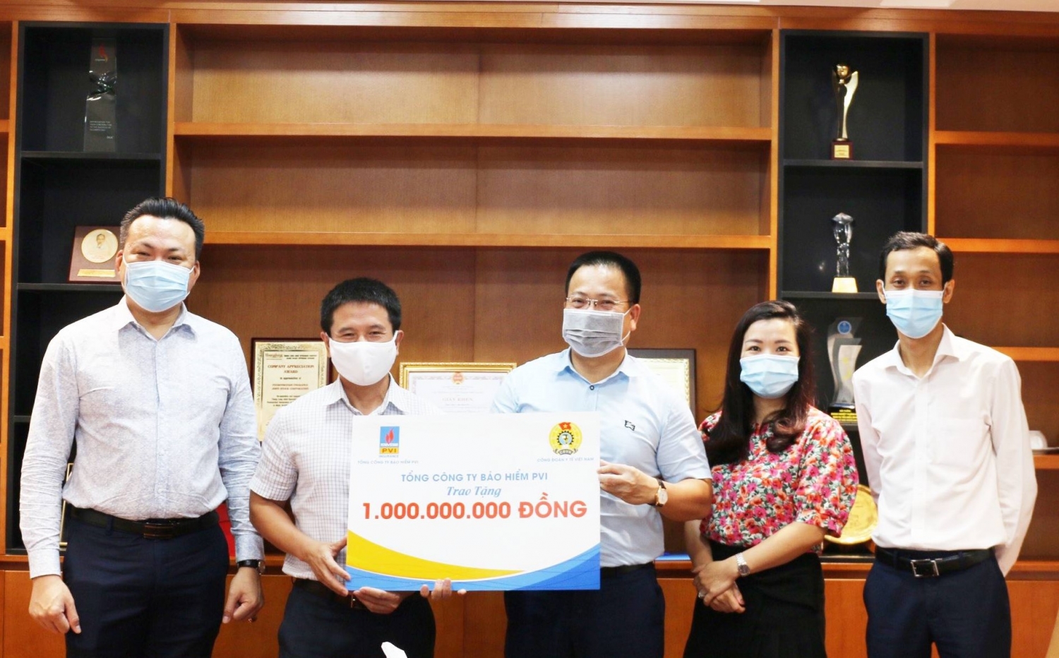 Bảo hiểm PVI tự hào là doanh nghiệp bảo hiểm duy nhất lọt Top 50 Doanh nghiệp lợi nhuận tốt nhất Việt Nam