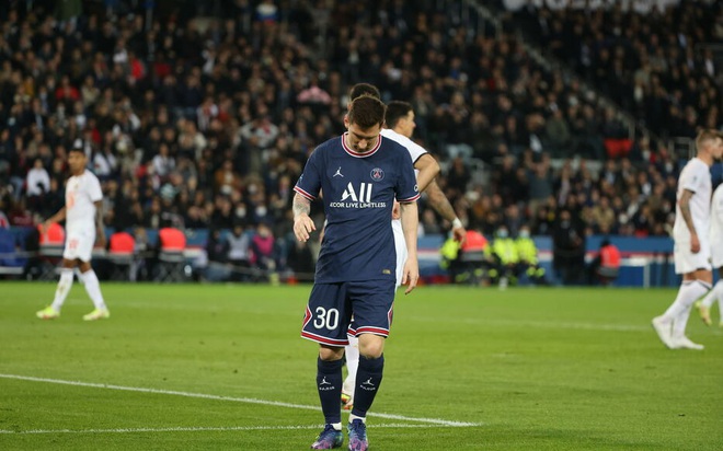 PSG 2-1 Lille: Ngược dòng ngoạn mục nhờ... thay Messi sớm - 4
