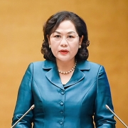 Thống đốc Nguyễn Thị Hồng trình bày Tờ trình dự án Luật Phòng, chống rửa tiền (sửa đổi)