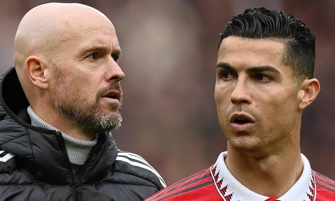 HLV Ten Hag tuyên bố lý do phạt nặng C.Ronaldo