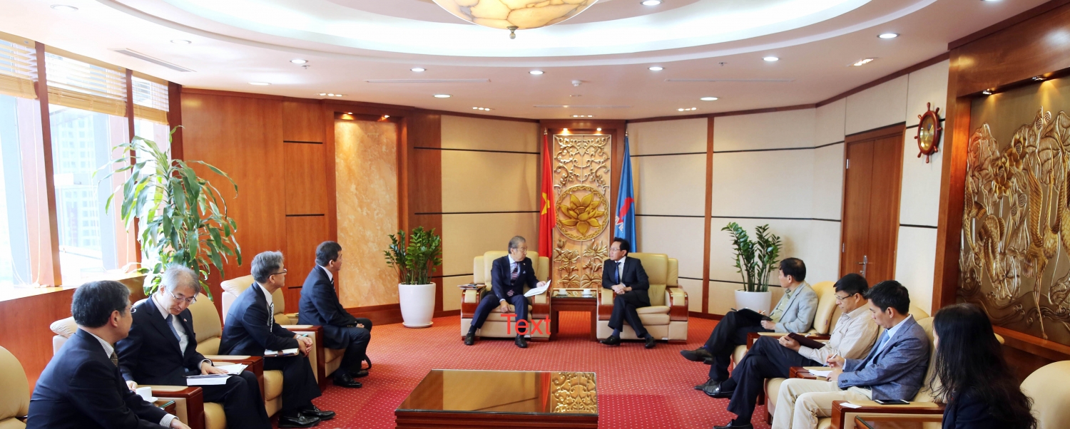 Tổng Giám đốc Nguyễn Vũ Trường Sơn tiếp ông Hiroshi Hosoi, Tân Chủ tịch Tập toàn JX NOEX