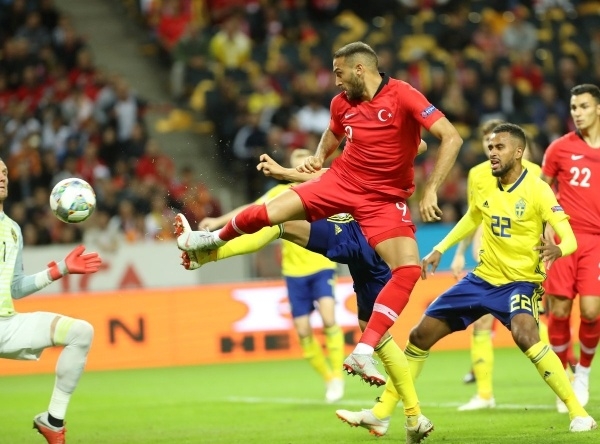 xem truc tiep bong da tho nhi ky vs thuy dien uefa nations league 0h ngay 1711