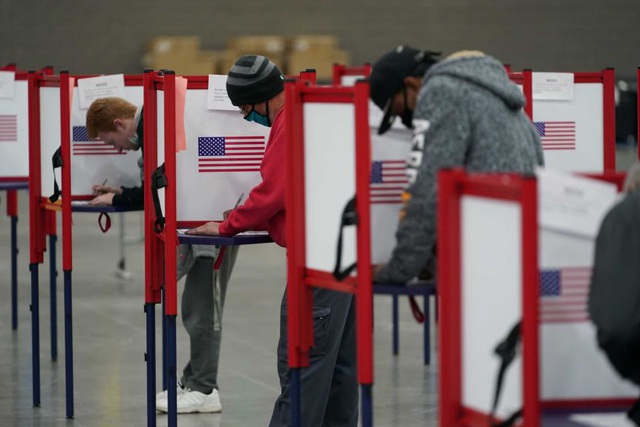 Georgia lại phát hiện gần 3.000 phiếu bị sót, phần lớn bầu cho ông Trump - 1