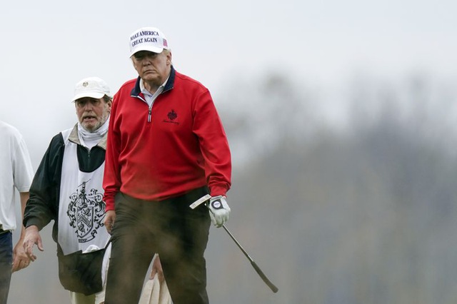 Ông Trump bỏ họp thượng đỉnh G20 giữa chừng đi chơi golf - 1