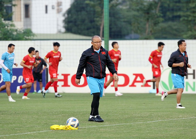 HLV Park Hang Seo: Đội tuyển Việt Nam không từ bỏ dù ở hoàn cảnh nào - 2