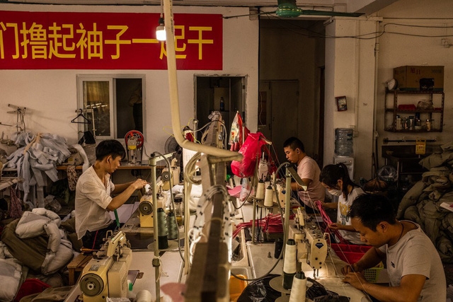 Kinh tế Trung Quốc ảm đạm giữa vòng xoáy chiến tranh thương mại