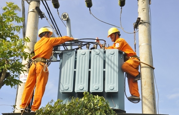 PC Đắk Lắk: Nỗ lực rút ngắn chỉ số tiếp cận điện năng cấp trung áp