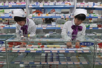 Thuốc ung thư tại Trung Quốc đắt gấp ba lần Mỹ