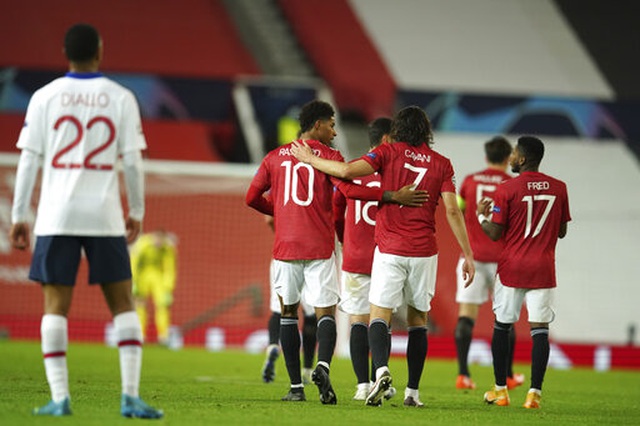 Man Utd 1-3 PSG: Neymar lập cú đúp, Fred bị đuổi - 11