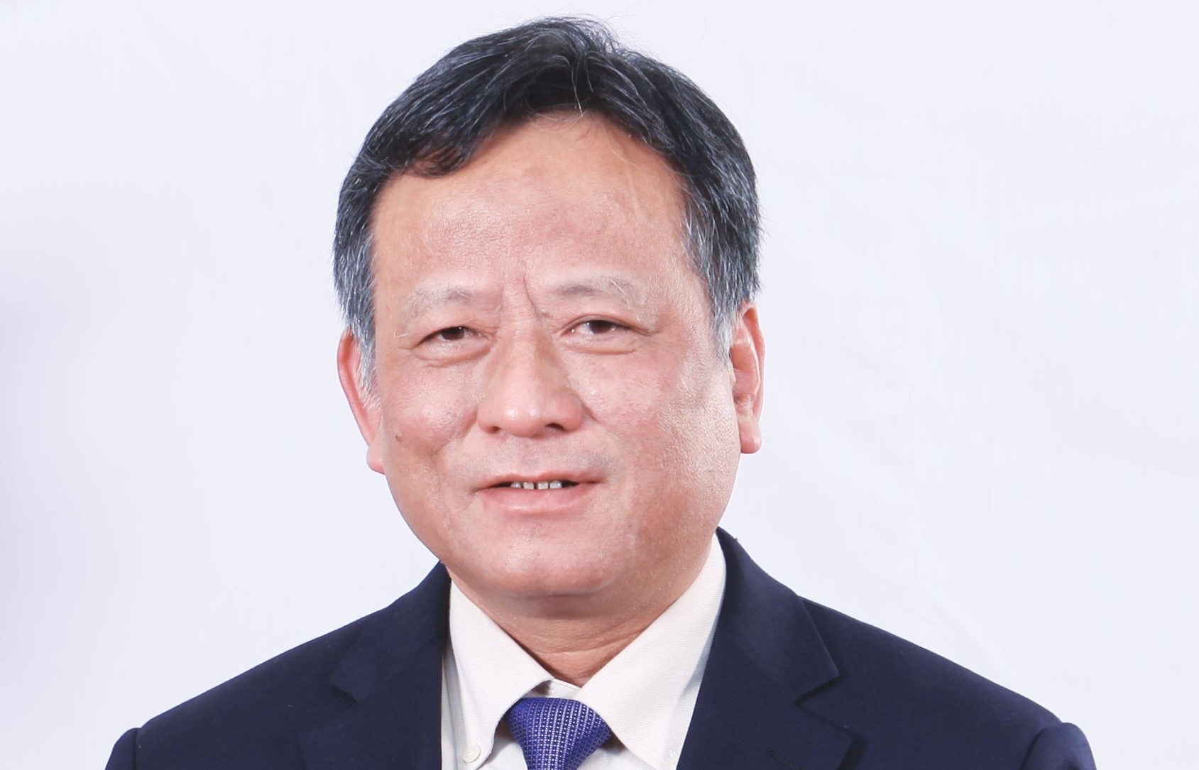 Nguyên Phó Tổng giám đốc EVN Nguyễn Tấn Lộc: "Hãy tận tâm phục vụ, khách hàng sẽ ghi nhận"
