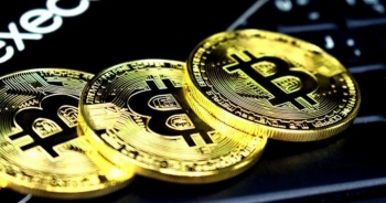 Bitcoin lao dốc 10.000 USD trong một giờ, nhà đầu tư Việt có hoảng loạn?