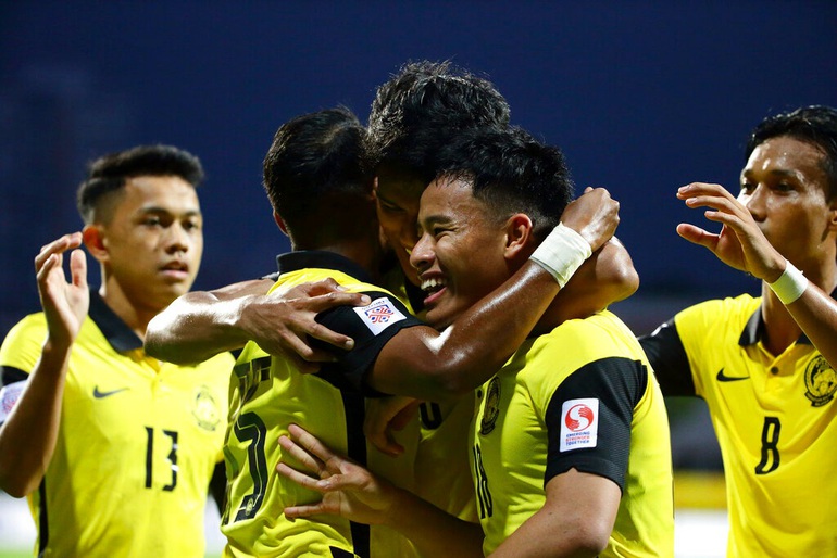 Đội tuyển Việt Nam bảo vệ chức vô địch AFF Cup: Phía trước nhiều chông gai - 3