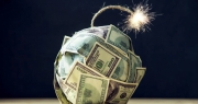 IMF: Nợ toàn cầu tăng nhanh nhất kể từ Thế chiến thứ hai