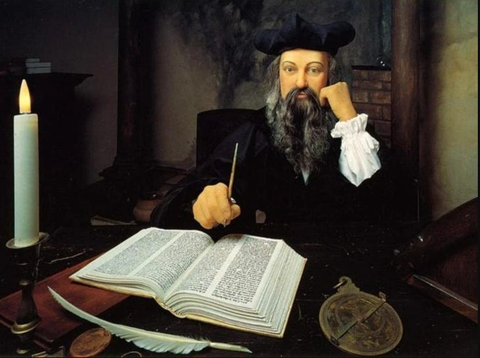 Nhà tiên tri Nostradamus dự đoán vận mệnh thế giới năm 2023 - 1