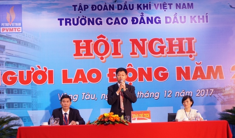 Trường Cao đẳng Dầu khí: Hội nghị người lao động năm 2018