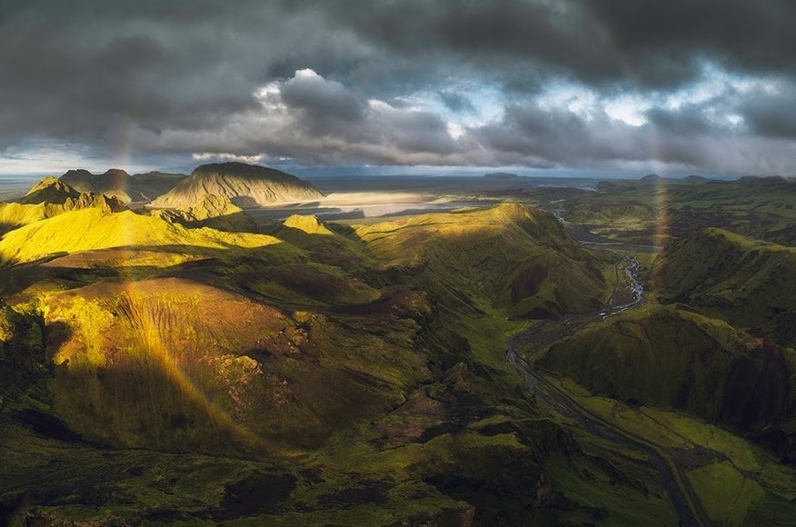 Những bức ảnh khiến bạn choáng ngợp trước vẻ đẹp kỳ ảo của Iceland