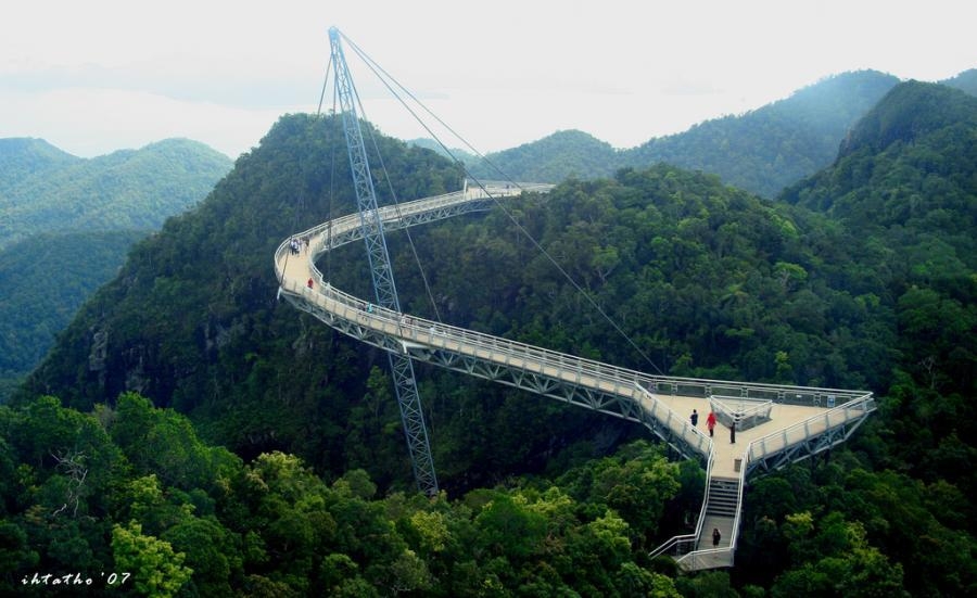 6 cây cầu đáng sợ nhất thế giới, không dành cho người yếu tim