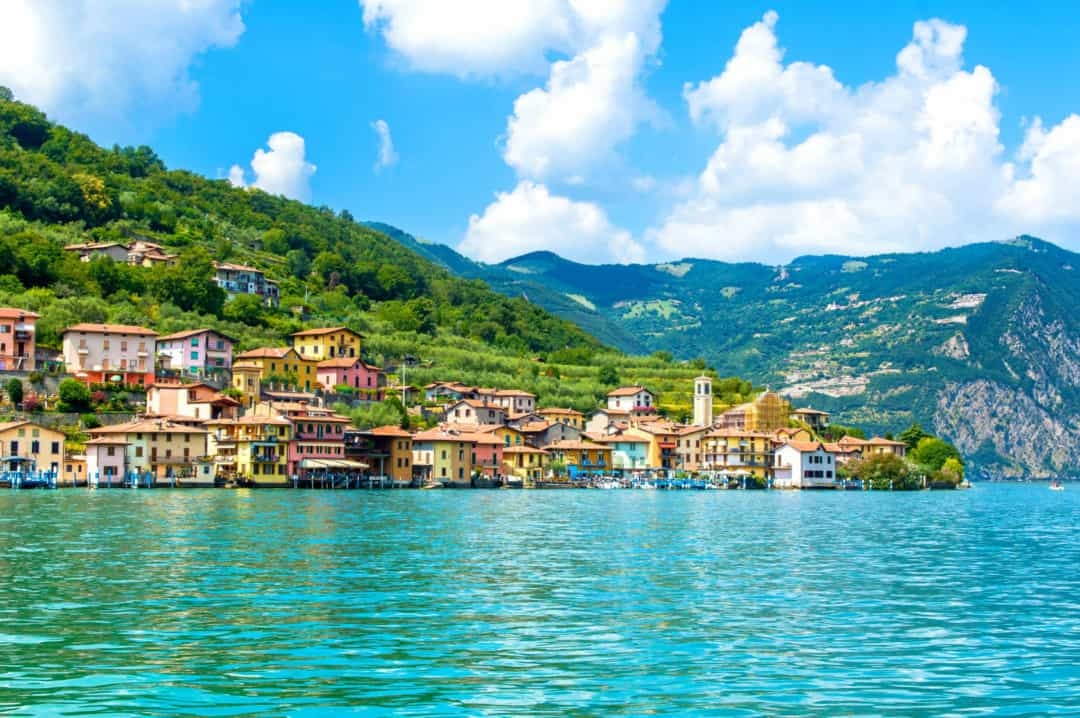Cùng đến Ý và khám phá những hồ nước tuyệt đẹp