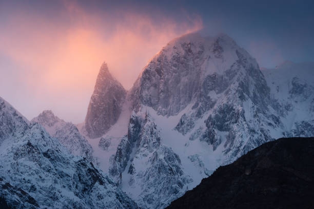 Ngỡ ngàng với vẻ đẹp thiên nhiên ban tặng cho các thung lũng ở Pakistan