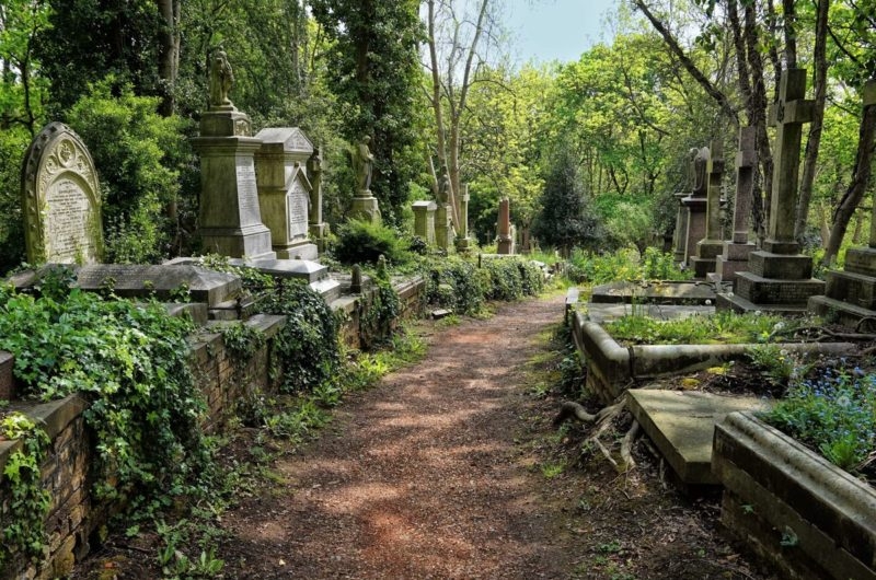 Những nghĩa trang đẹp tựa công viên