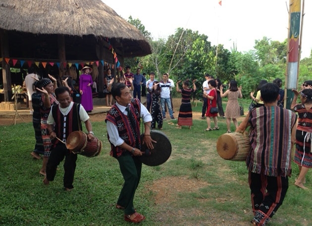 Tìm hướng phát triển Làng Văn hóa - Du lịch các dân tộc Việt Nam