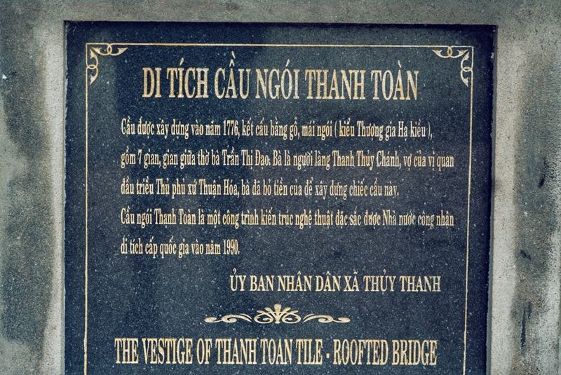 cau ngoi thanh toan buc tranh yen binh xu hue