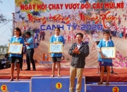 Hội thi chạy vượt đồi cát Mũi Né mừng xuân Canh Tý