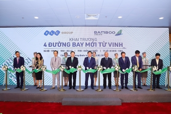 Phó Thủ tướng Vương Đình Huệ bay khai trương đường bay mới của Bamboo Airways tới Vinh