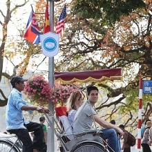 ha noi se xu ly nghiem hanh vi phien nhieu khach du lich