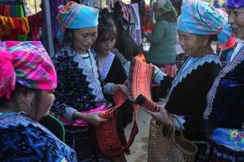 Quyến rũ chợ phiên San Thàng ở Lai Châu
