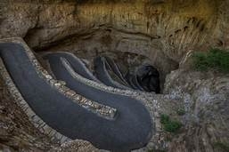 Lối đi xuống “địa ngục” tại vườn quốc gia Calsbad Caverns
