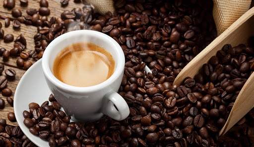Giá cà phê hôm nay 16/4: Thấp nhất 40.400 đồng/kg