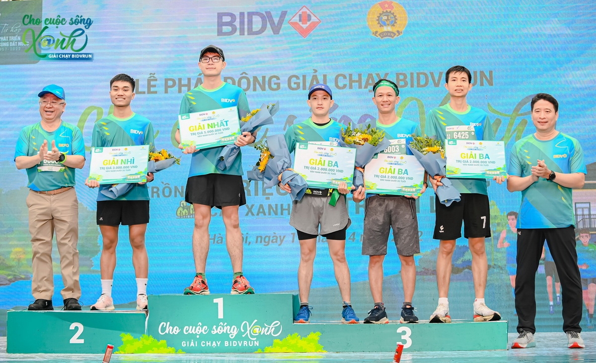 BIDV khởi động giải chạy BIDVRUN - Cho cuộc sống xanh 2022