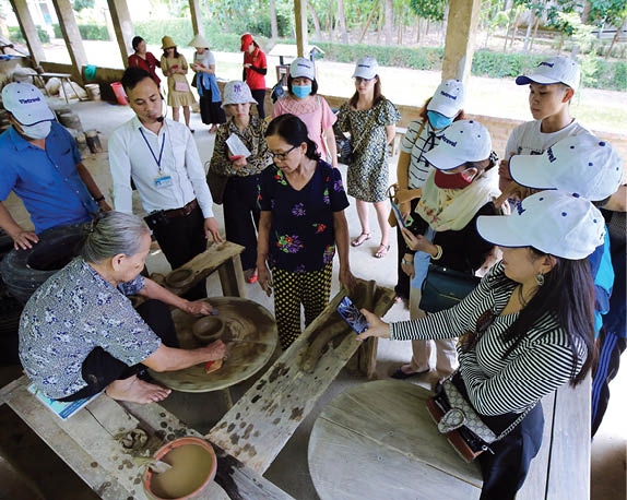 Thừa Thiên Huế: Đến Phước Tích trải nghiệm du lịch thông minh