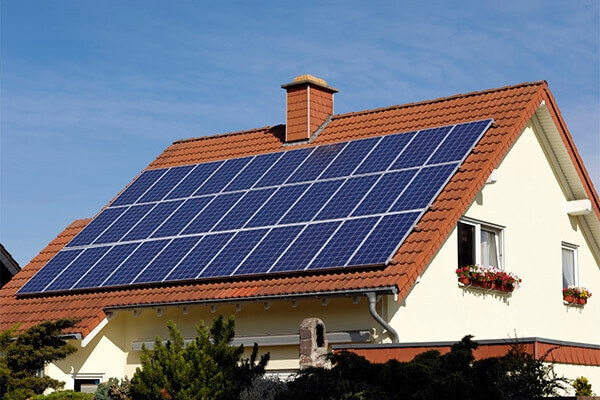 Điện mặt trời áp mái - Hệ thống năng lượng tương lai