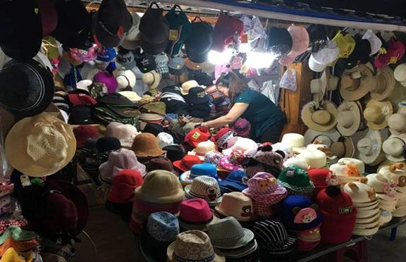 Ninh Thuận: Buổi tối khám phá Chợ đêm nhộn nhịp
