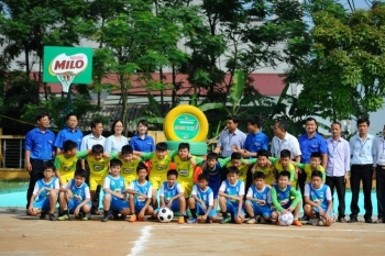 Nestlé Việt Nam và Trung ương Đoàn hợp tác xây dựng 30 “Sân chơi năng động Việt Nam”