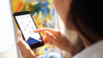 Ngân hàng Việt đầu tiên hỗ trợ giao dịch ngay trên ứng dụng chat