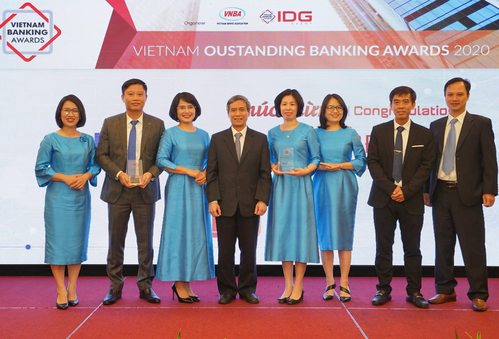 BIDV nhận cú đúp giải thưởng ngân hàng bán lẻ