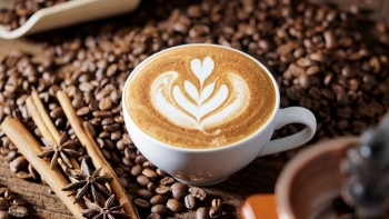Giá cà phê hôm nay 2/9: Trong nước giảm 200 đồng/kg