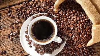 Giá cà phê hôm nay 1/11: Arabica tăng mạnh
