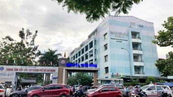TP HCM: Bệnh viện Trưng Vương gặp khó khi nhân viên y tế đồng loạt xin nghỉ