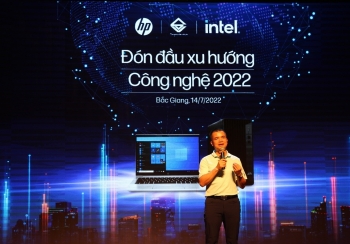 Công ty Siêu Việt cùng khách hàng “Đón đầu xu hướng công nghệ 2022”