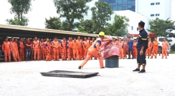 EVNNPC chú trọng thực hiện an toàn phòng cháy trong sử dụng điện và quản lý vận hành lưới phân phối