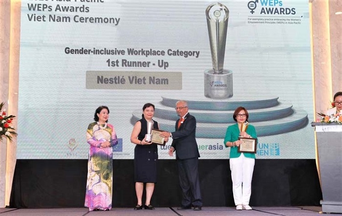 Nestlé Việt Nam nhận 2 giải thưởng về Trao quyền cho Phụ nữ