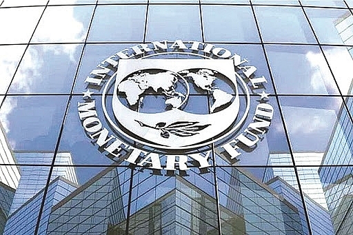 IMF dự báo giá dầu đạt trung bình 50 USD/thùng trong năm 2021